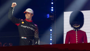 De Vries “very proud of Everyone at Mahindra” after London final Weekend