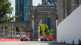 O'Ward takes advantage of chaos to win Indy Toronto