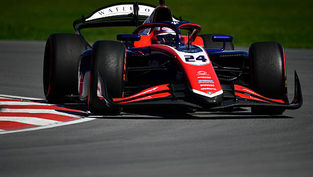 Van Hoepen steals pole position in Formula 2 qualifying in Montrêal