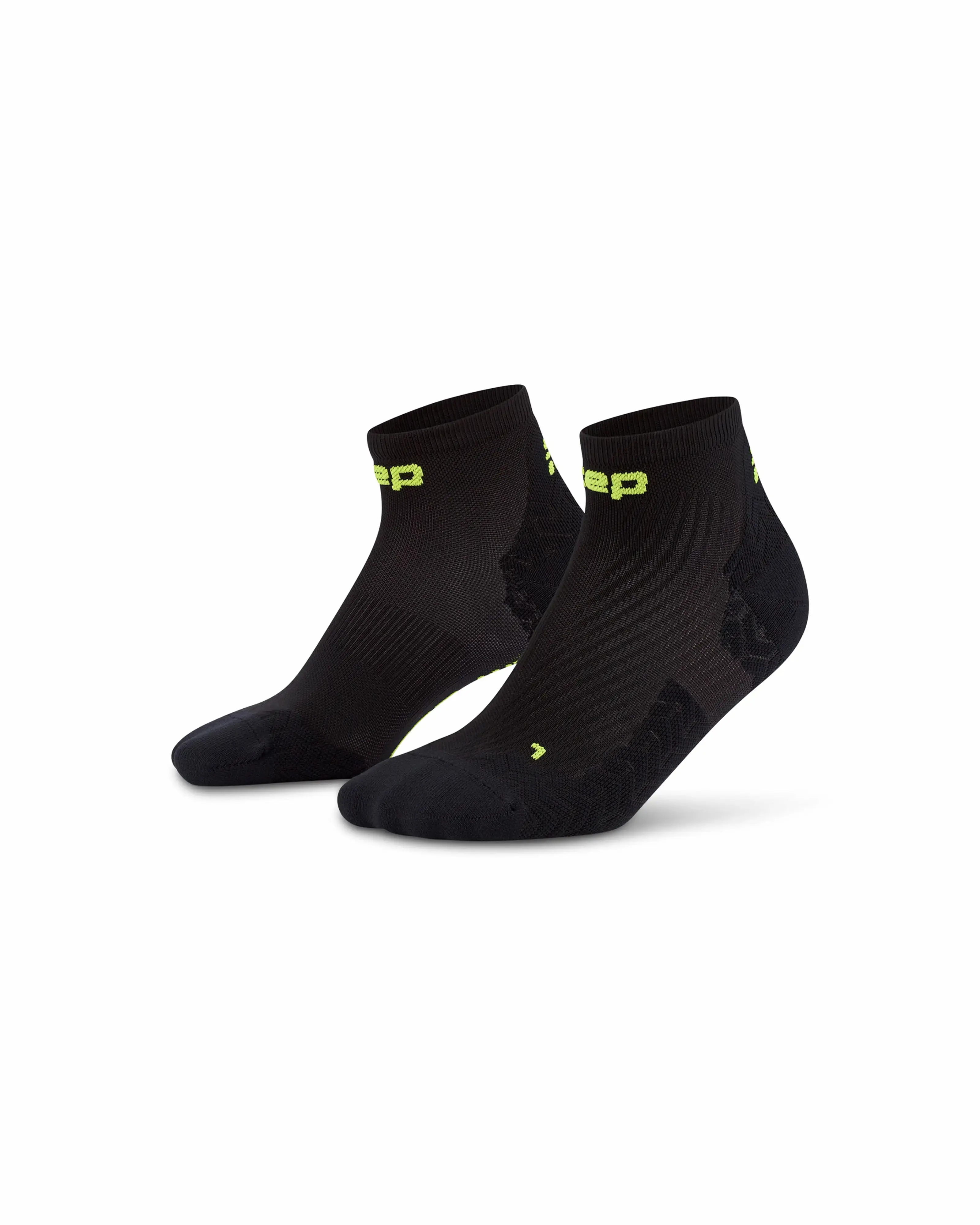 CEP Core Run Ultralight Compression Socks Low Cut Black