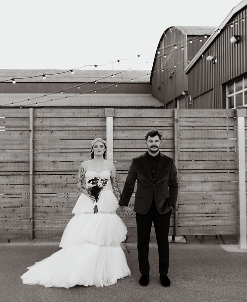Zach+SidneyFirstLook_emmahaletphotography2024-23.jpg