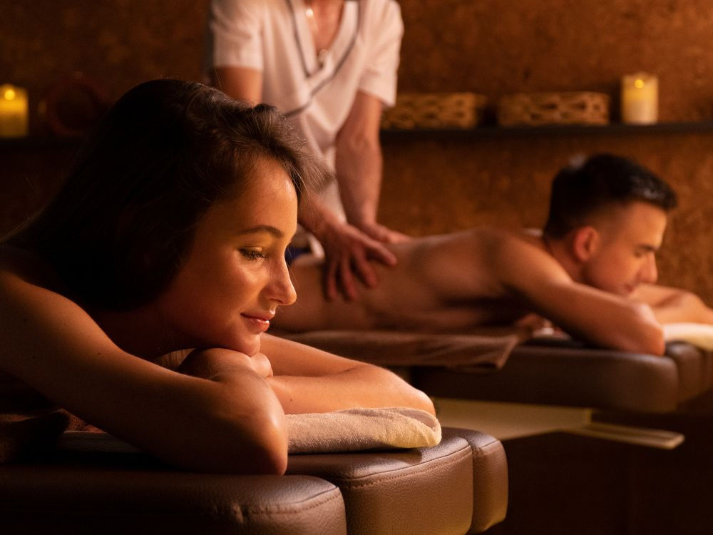 Couples Body Scrub & Aromatic Home Massage in Abu Dhabi Gift Voucher
