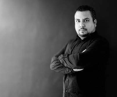 Diseñador Salvador Ordóñez.jpg
