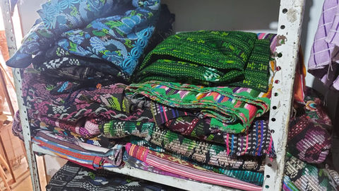 Telas en Zapatik creadas a mano
