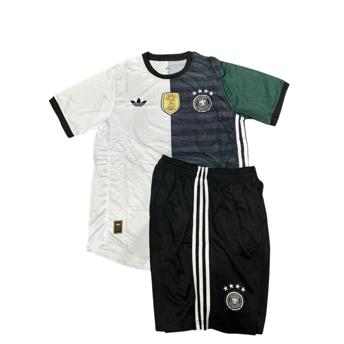 Uniforme de futbol blanco con verde