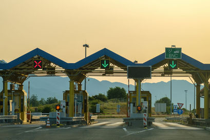 Profitable borders. The strategic revival of special economic zones in Mexico and the U.S.