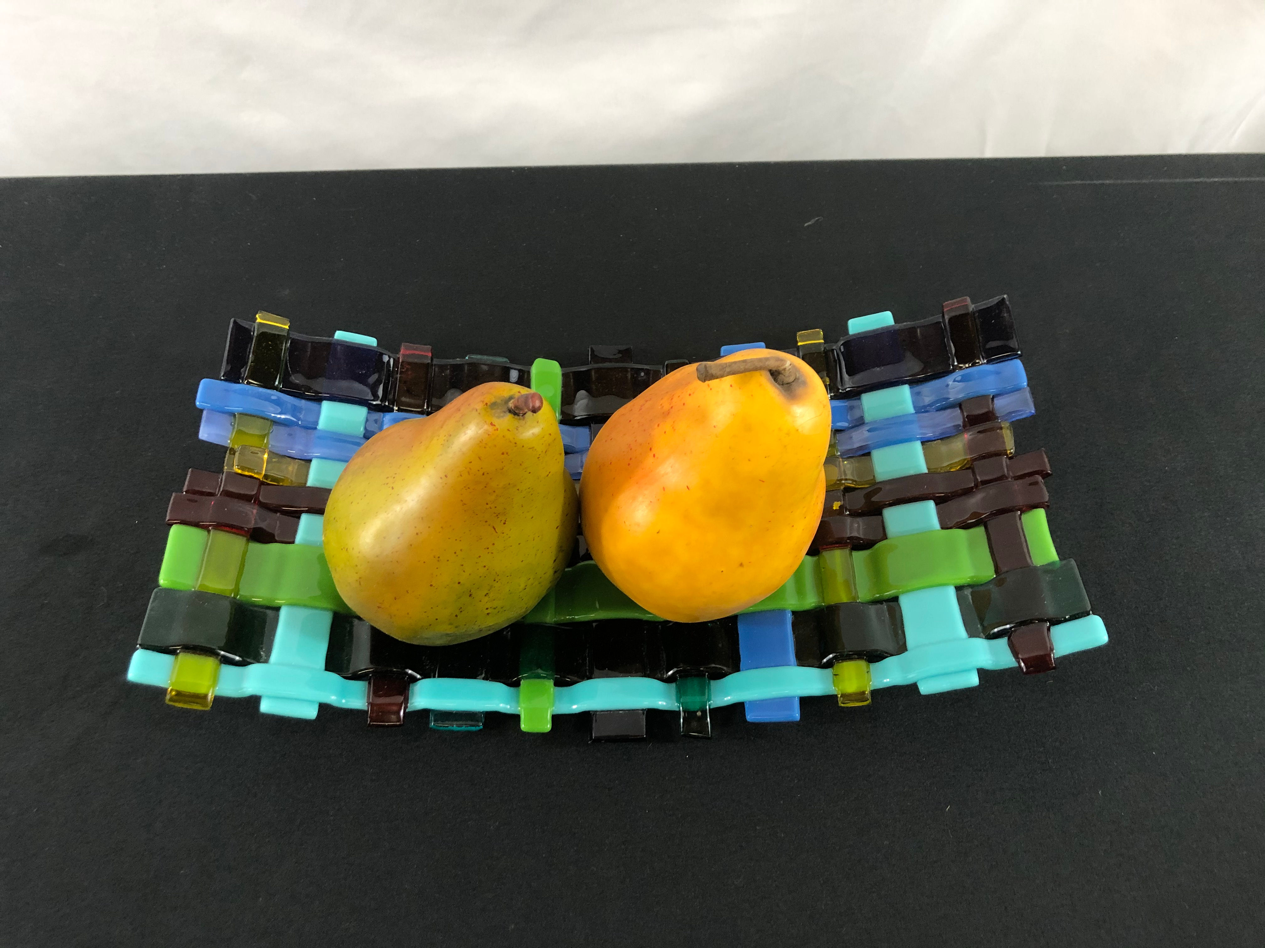 Woven Glass Serving Plate