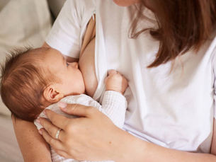 Alergia a la proteína de la leche de vaca (APLV) en bebés: síntomas, alimentos permitidos y fórmulas gratuitas