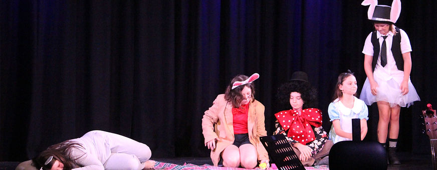 IMG_8757 (1)_edited.jpg