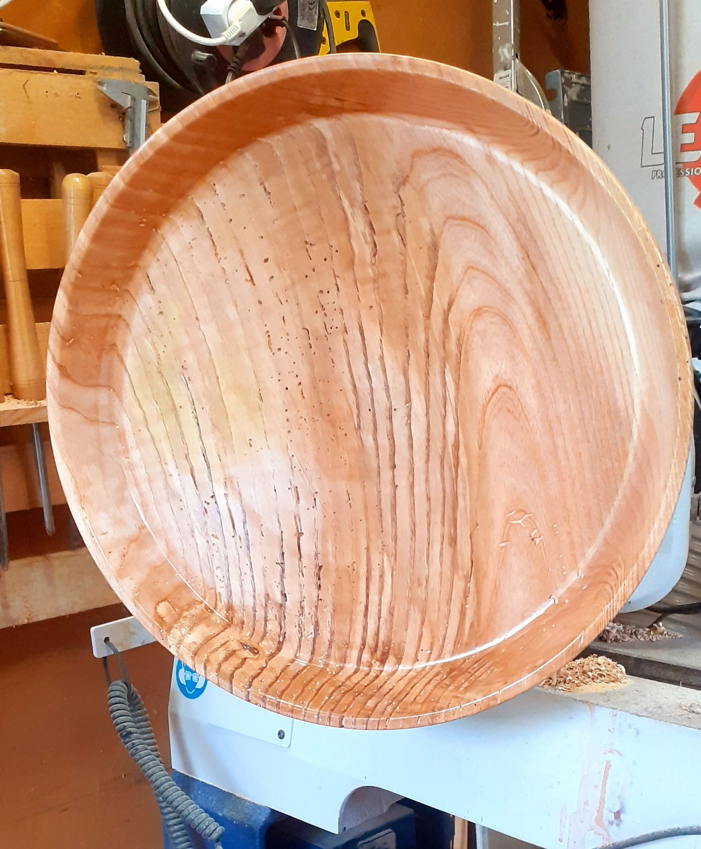 GRAND plat en Frêne