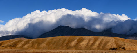 Easterly Buildup - Two Thumb Range - Tekapo