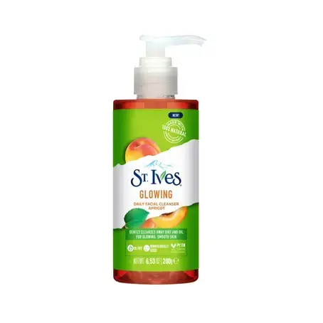 St. Ives Glowing Daily Facial Cleanser Apricot