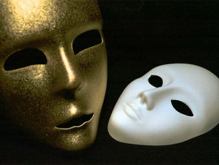 E por que o belo sempre nos atrai mais?