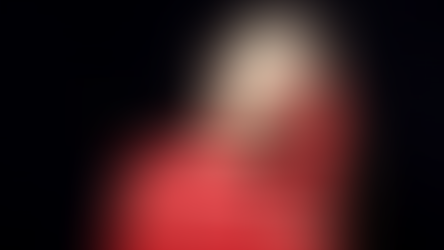 Emilia Clarke Talks About Her Aneurysms, And Says Part Of Her Brain Is Missing