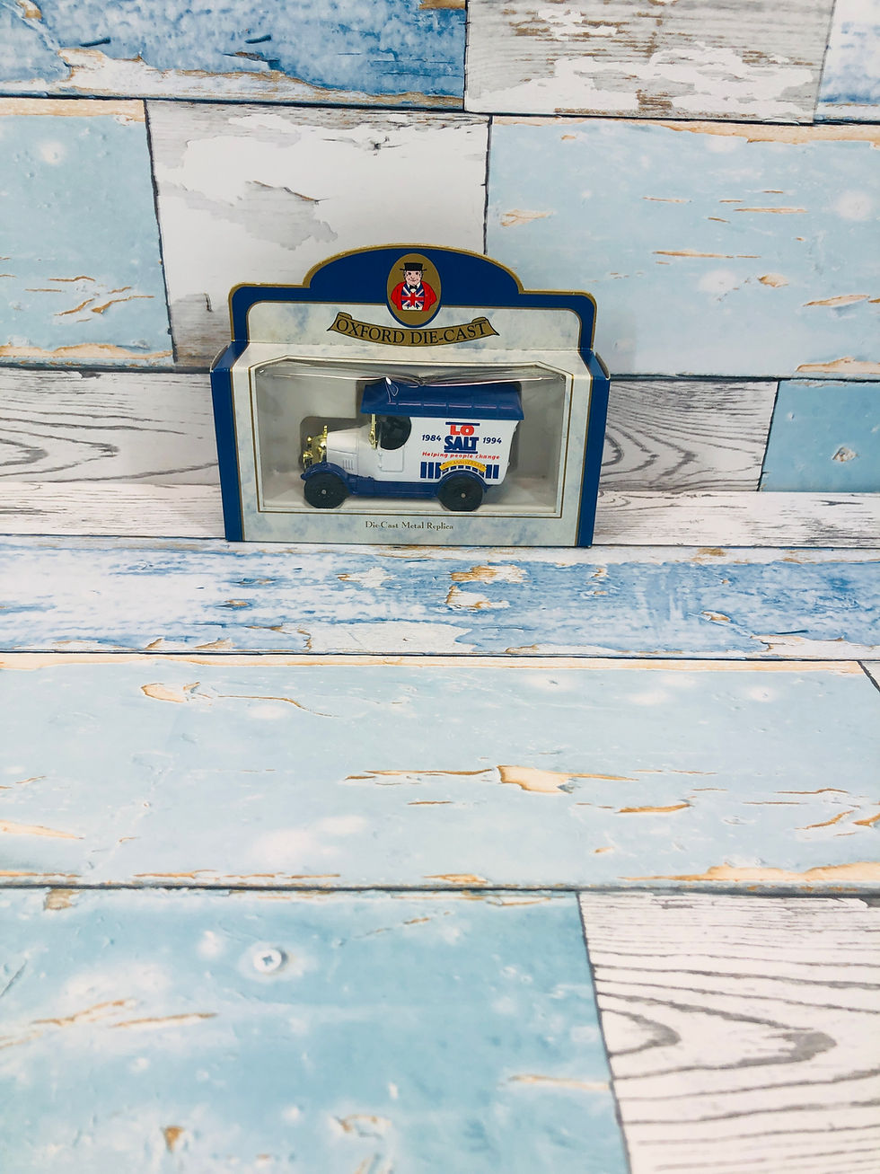 Thumbnail: Oxford Die-cast Lo Salt 1984-1994 DELIVERY VAN