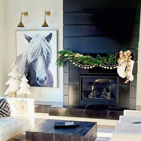 Simple and chic holiday mantel