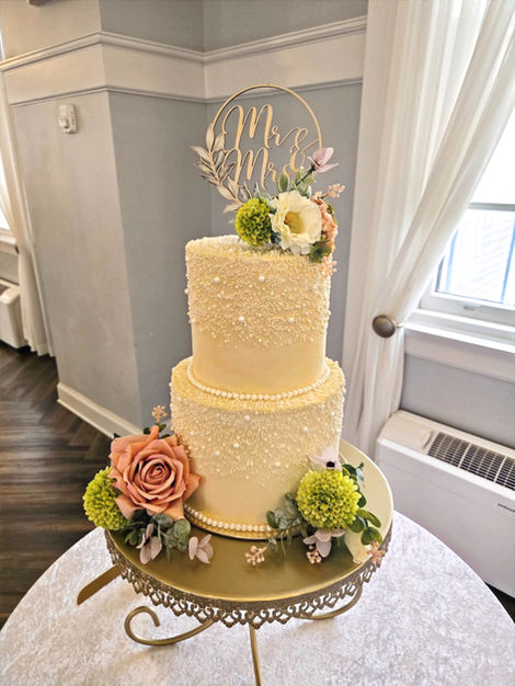 Floral for cake topper