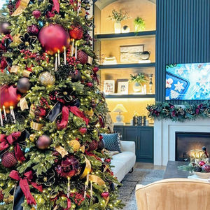 Luxury Holiday Design Installation - Residential