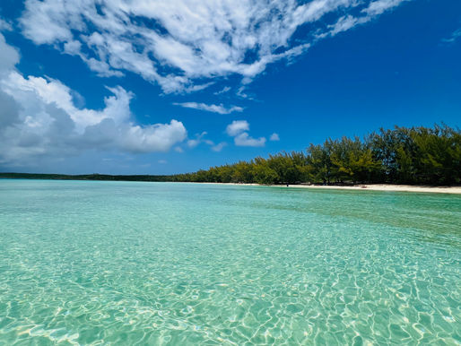 Eleuthera's Ten Bay Beach