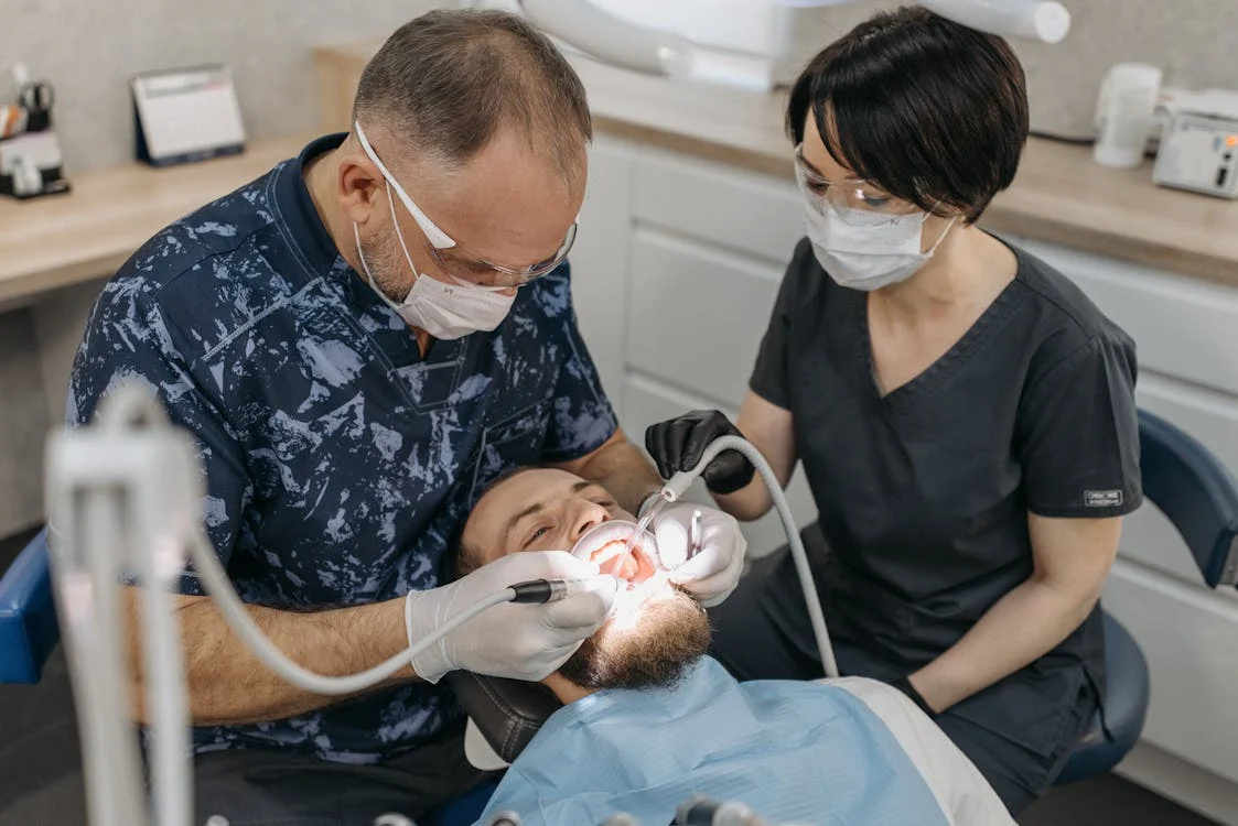 what causes a chipped tooth - Queenstown Dentist