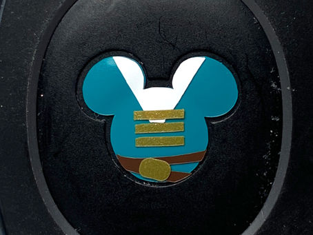 Layering Your Flynn Rider MagicBand Decal