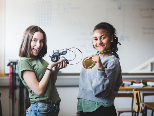 Inscríbete en la Feria de Ciencias