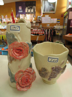 花瓶と湯のみ