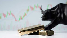 Investir dans l’or protège et diversifie son portefeuille face aux incertitudes économiques.