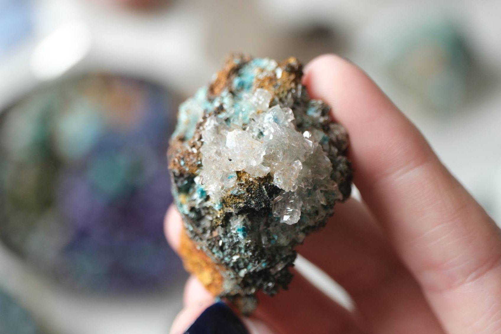 Rosasite & Calcite on Goethite | Balanced Expression & Clarity