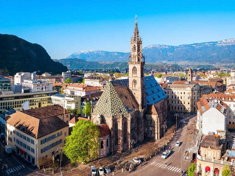 Городской поход по столице итальянского Тироля