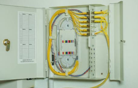 Projeto de instalações telefónicas e de telecomunicações em edifícios