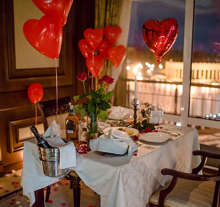 Romantic dinner in the restaurant from Altecho
