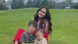 Joven madre salvadoreña detenida por ICE podría regresar pronto con su familia.