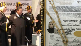 Acusan a Laura Bozzo de haber pagado 30 mil pesos por doctorado honoris causa