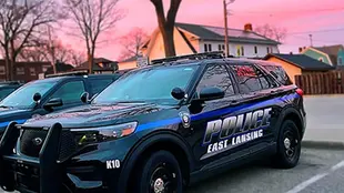 Hallan restos humanos de dos personas en el congelador de una casa en Michigan