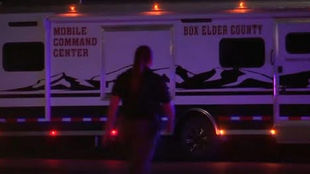 Dos oficiales muertos y un tercero herido en un tiroteo en Utah, dicen las autoridades