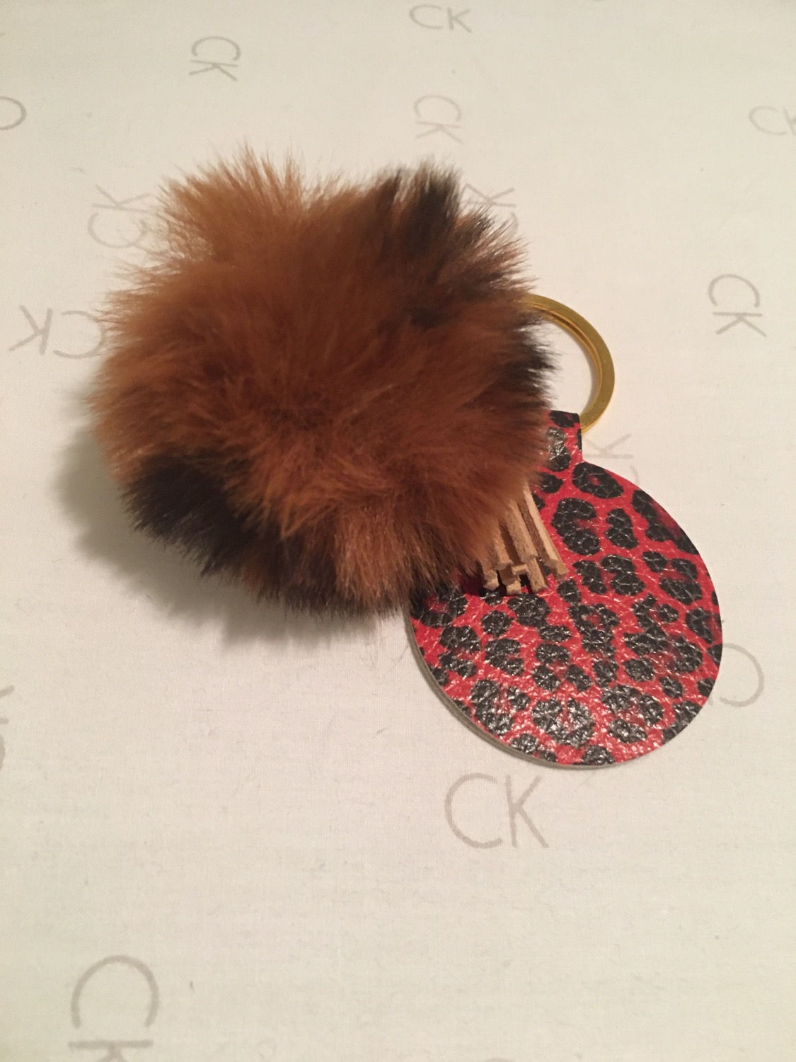 POMPOM KEYCHAIN 