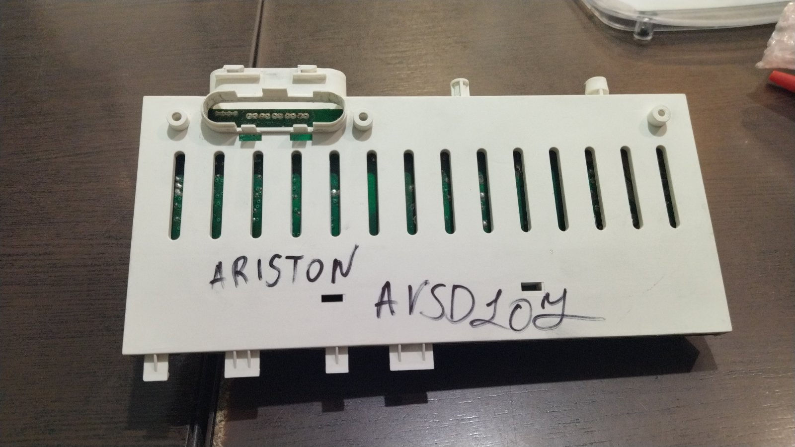 Модуль управления  б/у стиральной машины ARISTON AVSD 107