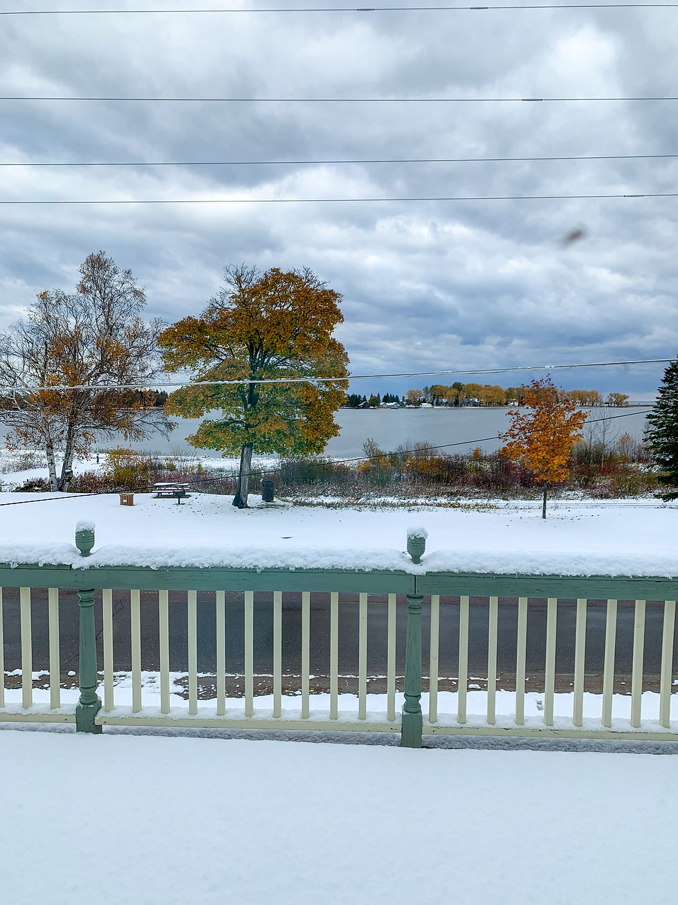 West Bay Bungalow near downtown Grand Marais, Michigan on Lake Superior in the Upper Peninsula