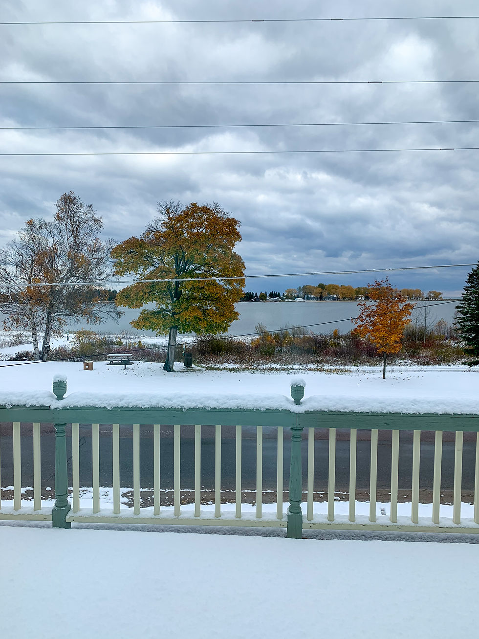 West Bay Bungalow near downtown Grand Marais, Michigan on Lake Superior in the Upper Peninsula