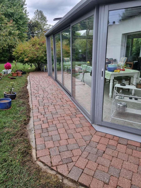 Nettoyage allée de jardin