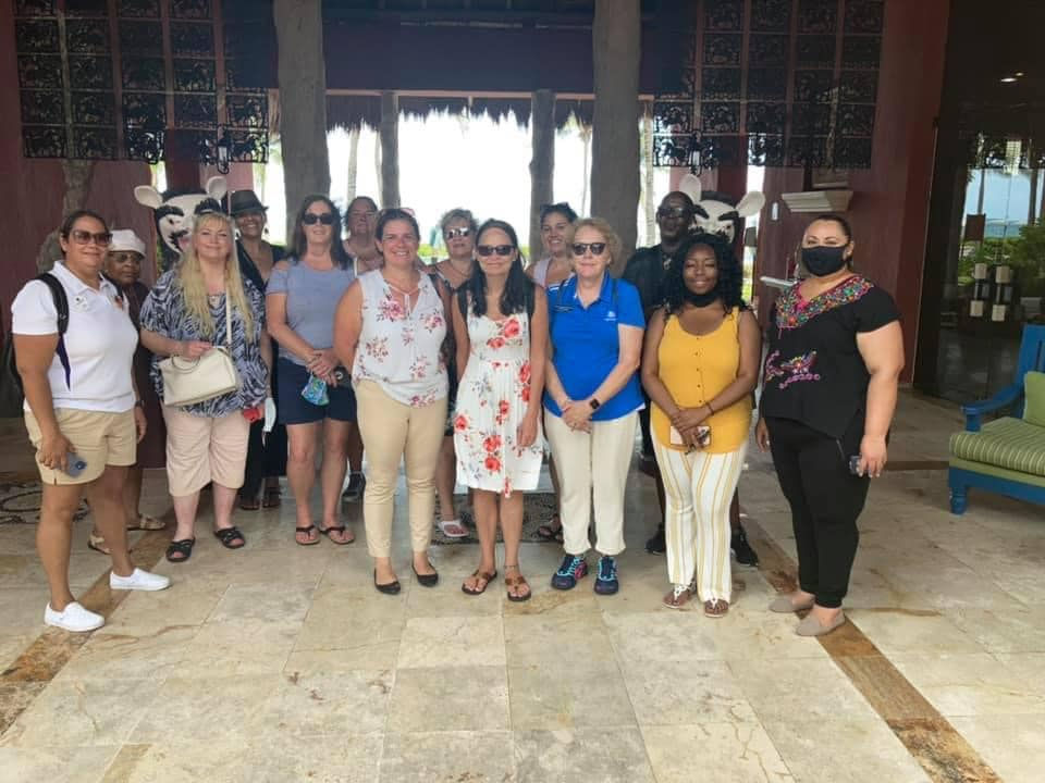 187053727_10225385783576633_5807988492011528228_n