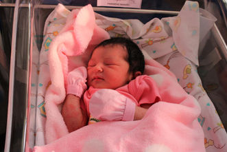 Projeto de fotografia em maternidade encanta mães em Maricá-RJ