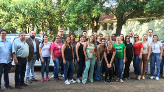 Catanduva-SP: Associação Mahatma Gandhi realiza café em homenagem ao Dia do Farmacêutico.