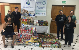 CATANDUVA-SP:
4º Rock Solidário arrecada 1.121 kg de alimentos para o Hospital Mahatma Gandhi