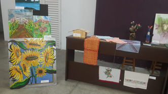 CATANDUVA-SP: Hospital Mahatma Gandhi expõe quadros e artesanatos confeccionados pelos pacientes.