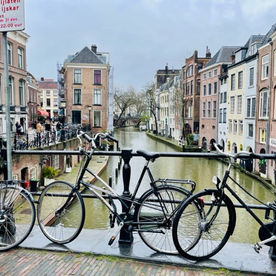 Stadswandeling Utrecht: steegjes, grachten en binnenplaatsen