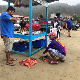 Ecuador Puerto Lopez: modderbad in Agua Blanca 