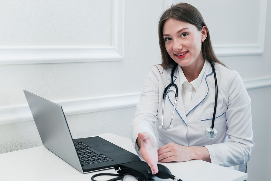 family-doctor-doctor-s-office.jpg