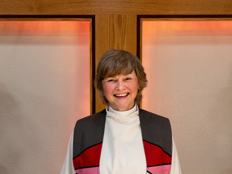 Pastor Michelle Manicke